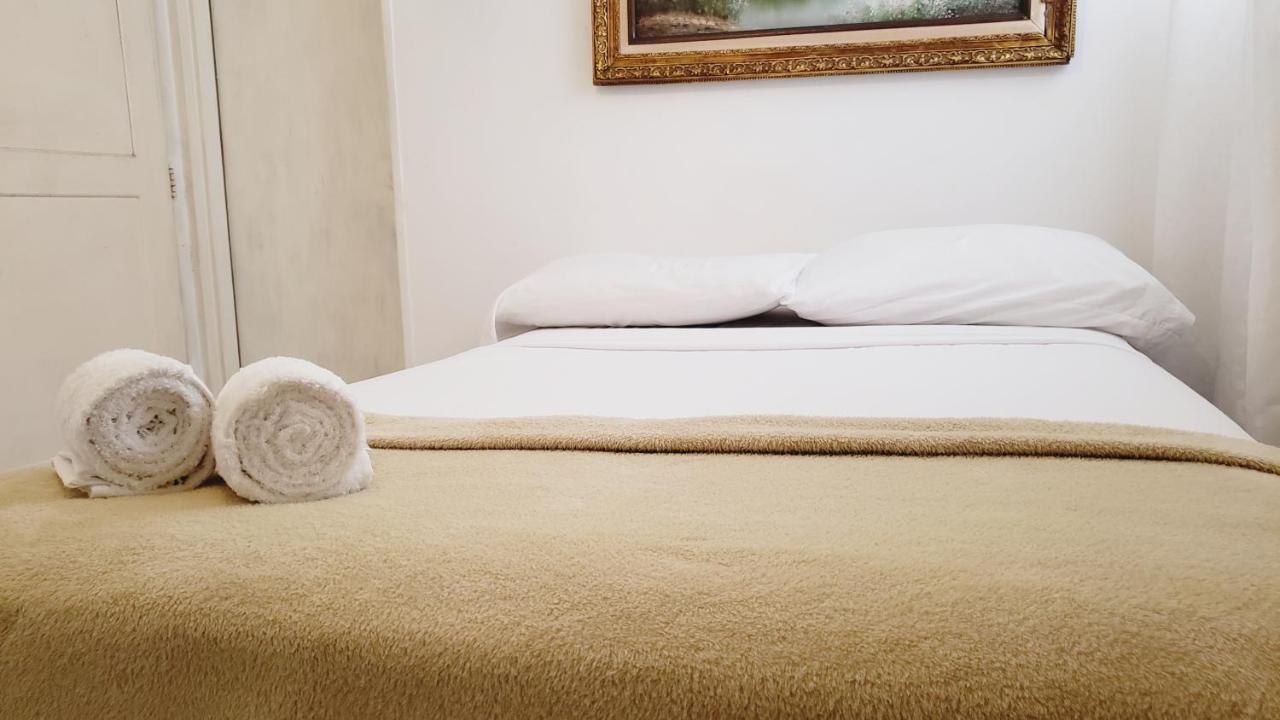 Hostal Coworking Cristales Cali Bagian luar foto