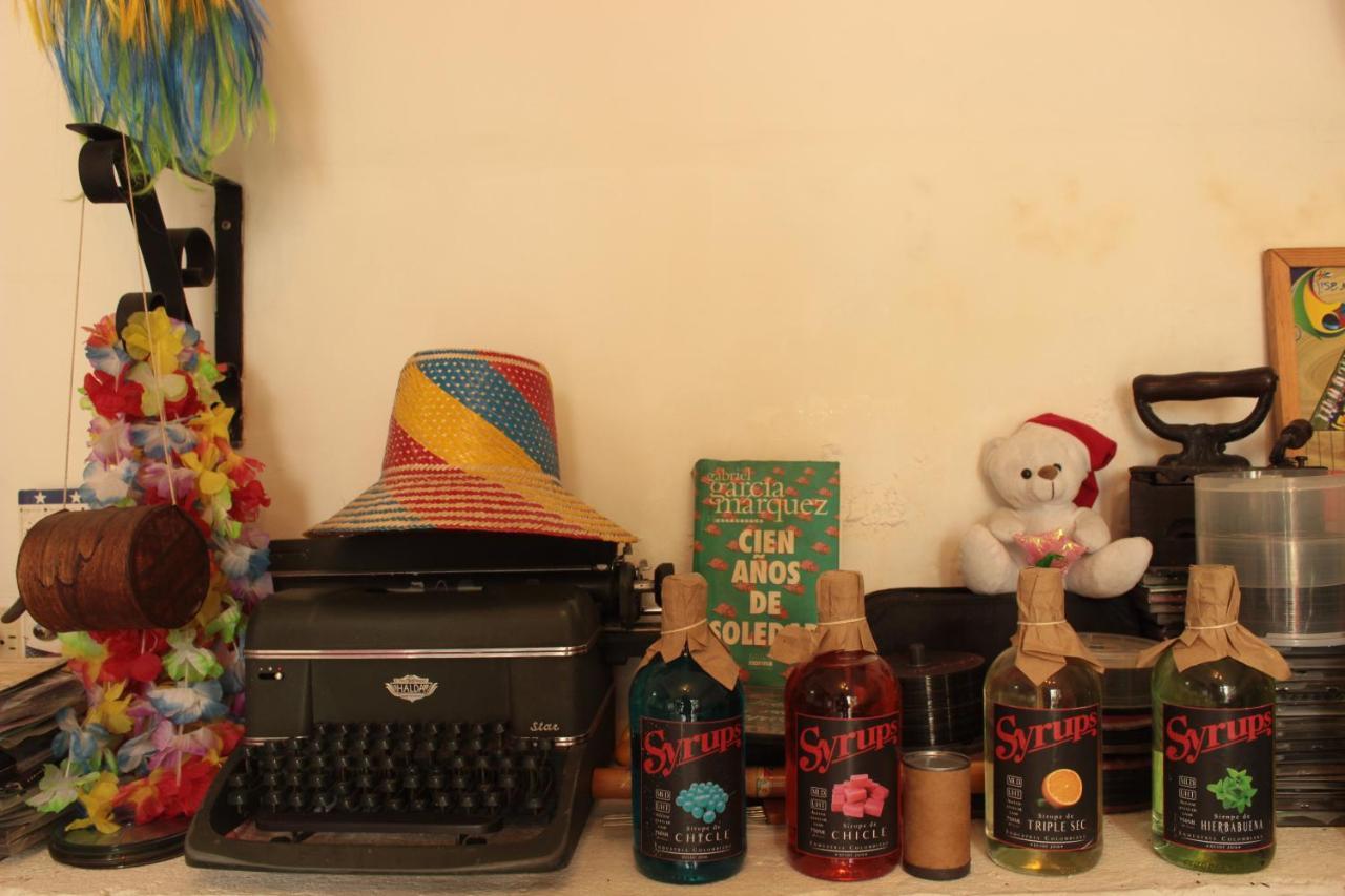 Hostal Coworking Cristales Cali Bagian luar foto
